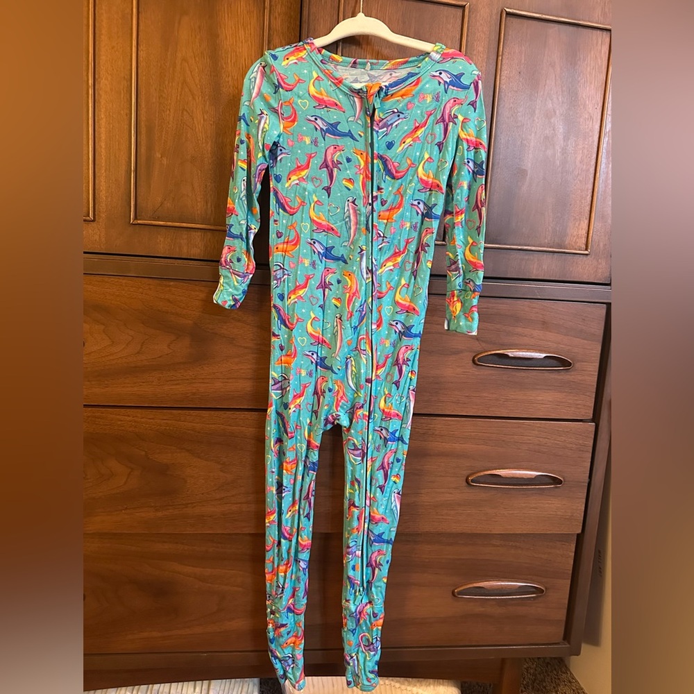 Posh Peanut x Lisa Frank dolphin print pajamas